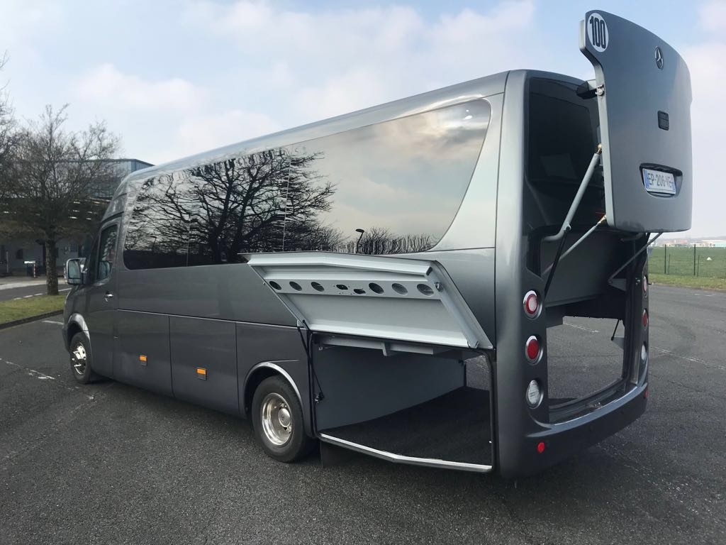 Location de minibus de 10 à 28 places avec chauffeur au meilleur prix