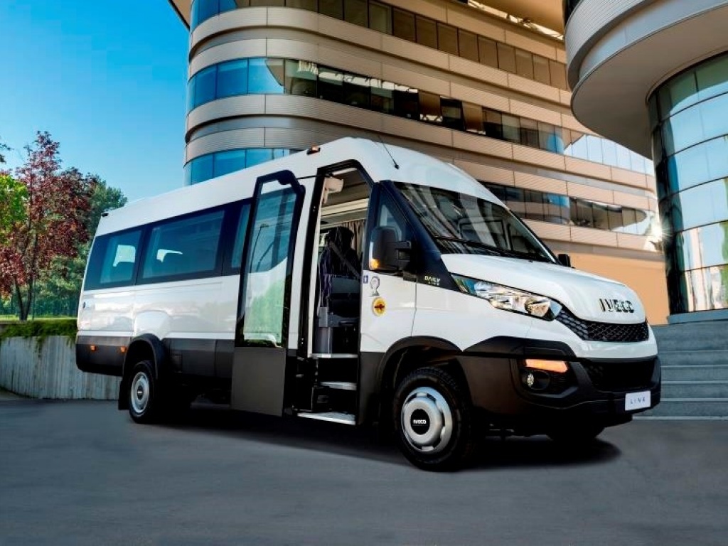 Location-van-avec-chauffeur-a-paris