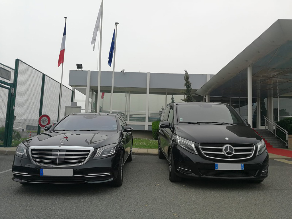Location-van-avec-chauffeur-a-paris