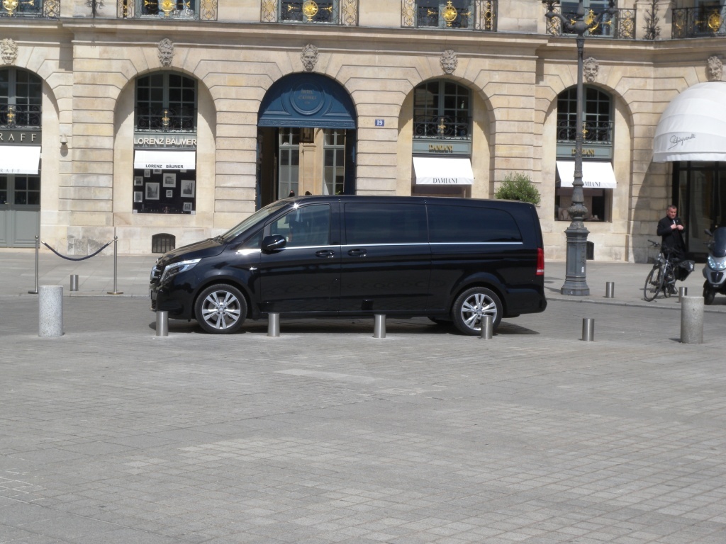 location-de-minibus-avec-chauffeur-paris-ile-de-france